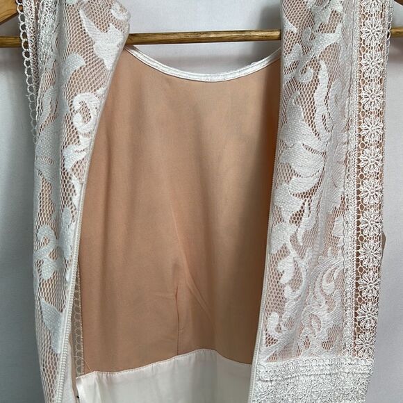 LuLu’s Forever and Always White Maxi Dress size XS NWT - Picture 16 of 16